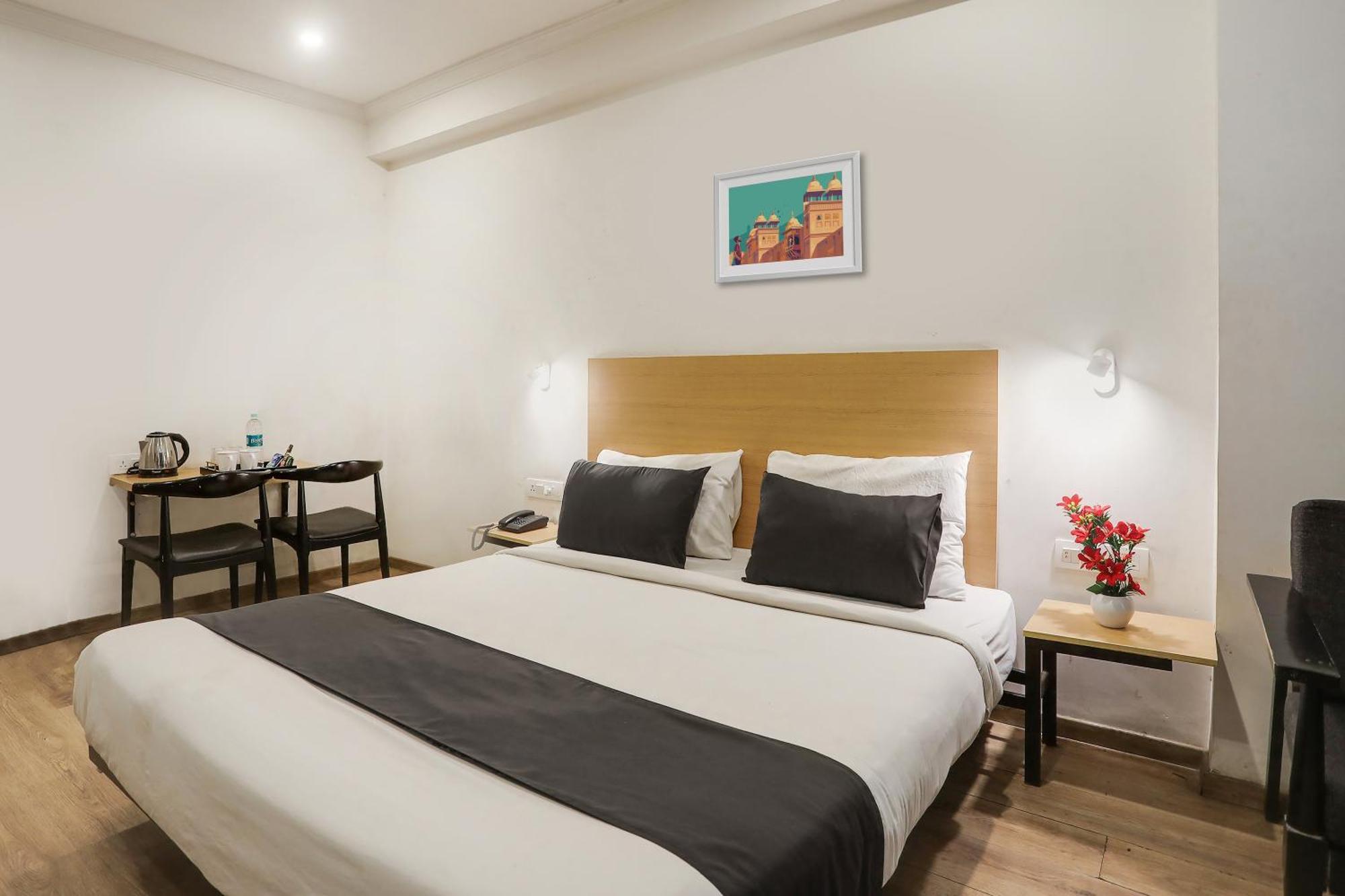 Townhouse Rajdhani Residency Sururnagar Екстериор снимка