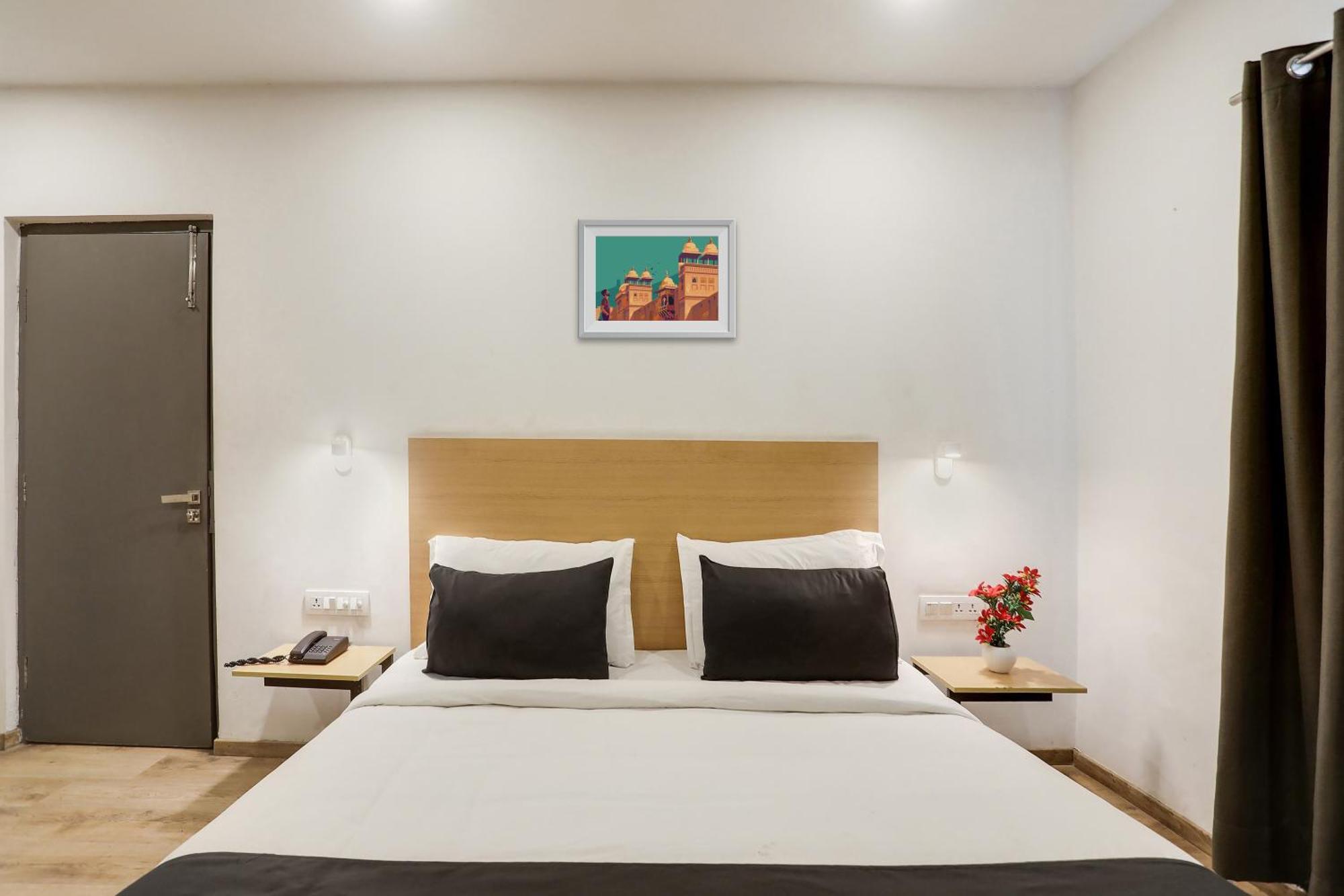 Townhouse Rajdhani Residency Sururnagar Екстериор снимка